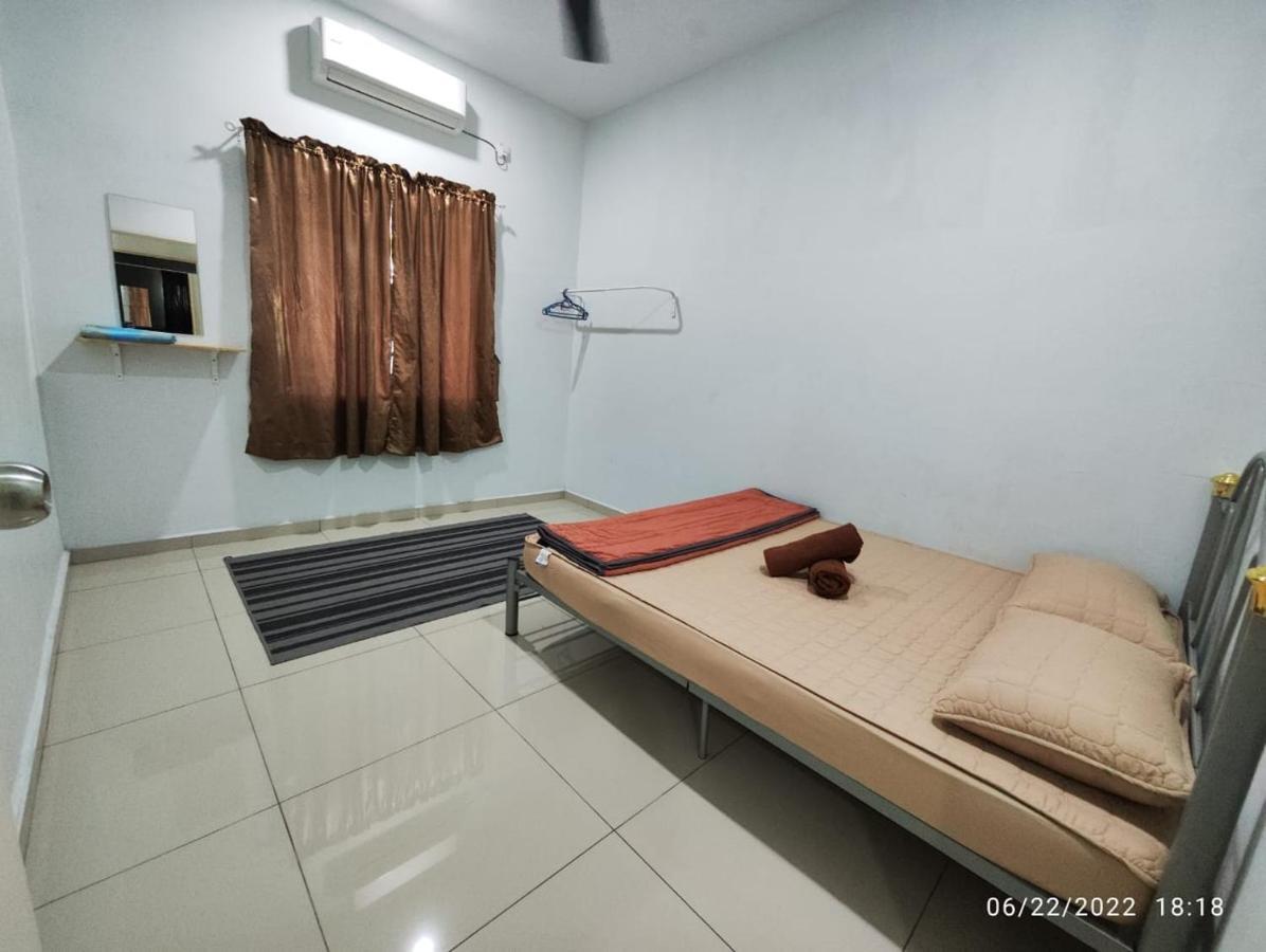 Oyo Homes 90679 Bahari Homes Malacca ภายนอก รูปภาพ