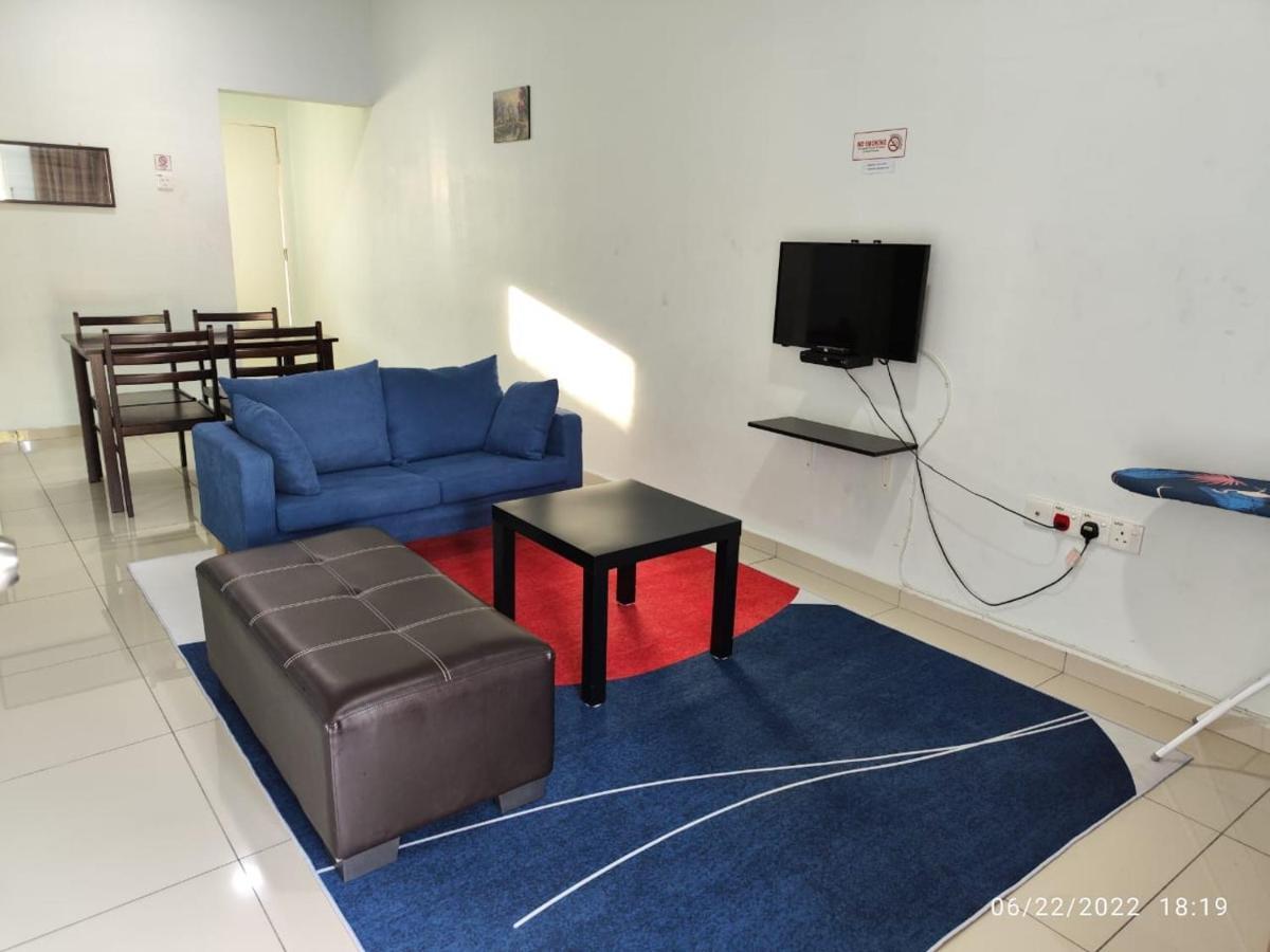 Oyo Homes 90679 Bahari Homes Malacca ภายนอก รูปภาพ